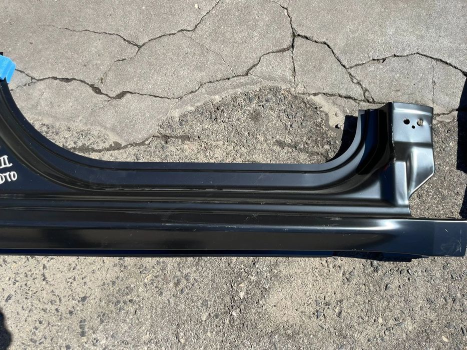 Peugeot 208 II - PAINEL EMBALADEIRA DIREITA - Z635