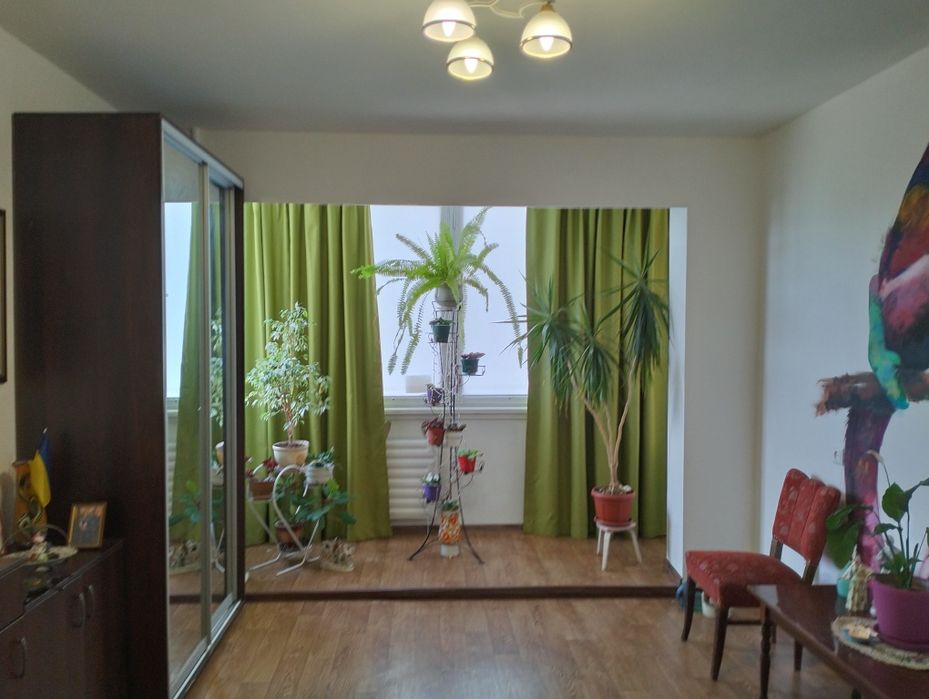 Продаю 4-х ком.кв.6/9 ул.академика Александрова