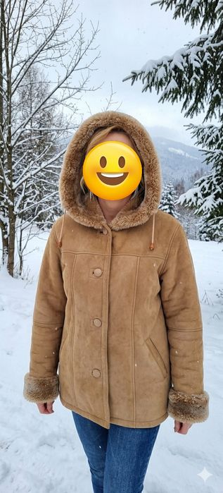 Kożuch naturalny kolor miodowy M/L