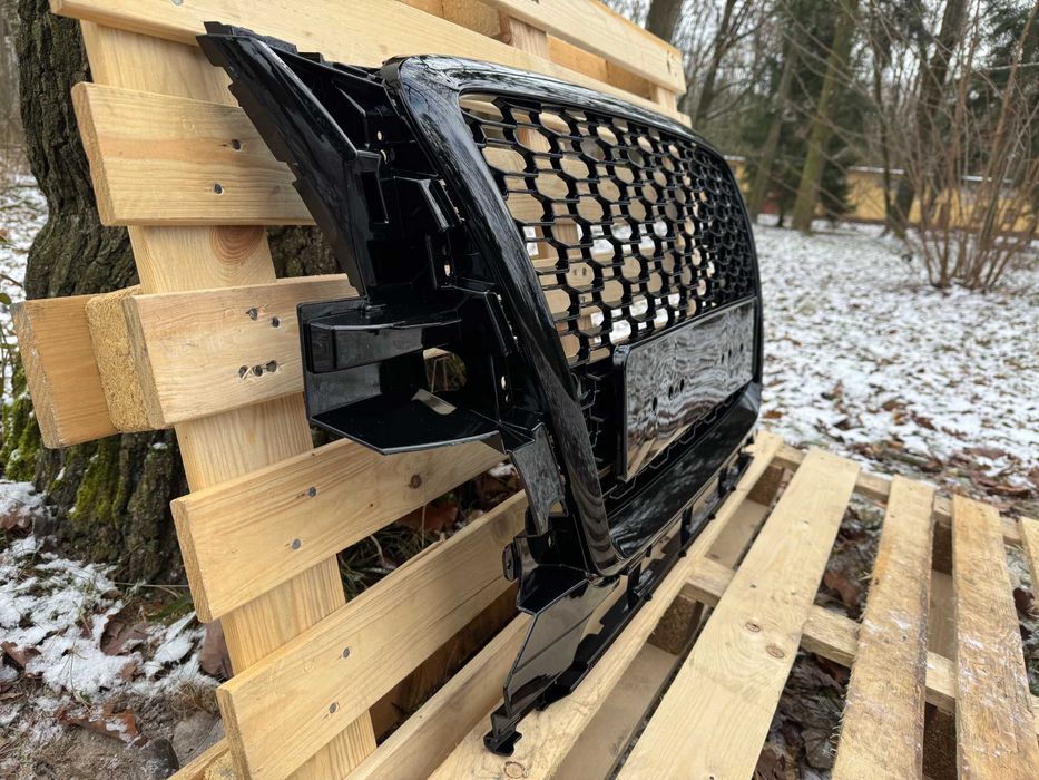Grill Atrapa Audi Q5 8R 08-12 styl RSQ5 ALL BLACK