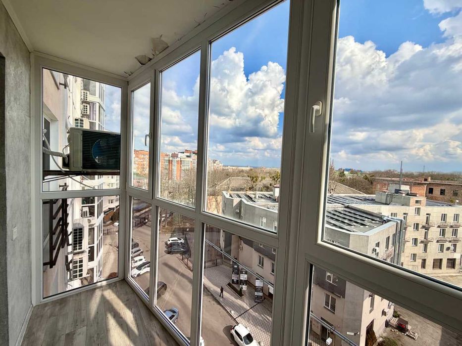 ApartPoltava 1-bedroom з великою кухнею та шикарною панорамою