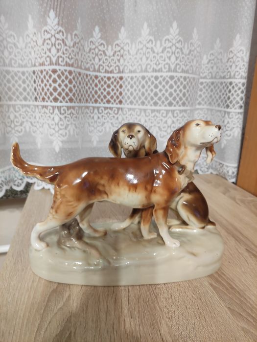 Porcelonwa figurka psów Royal Dux