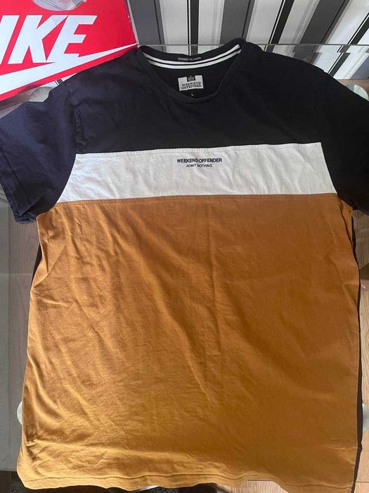 футболка Weekend Offender Вікенд