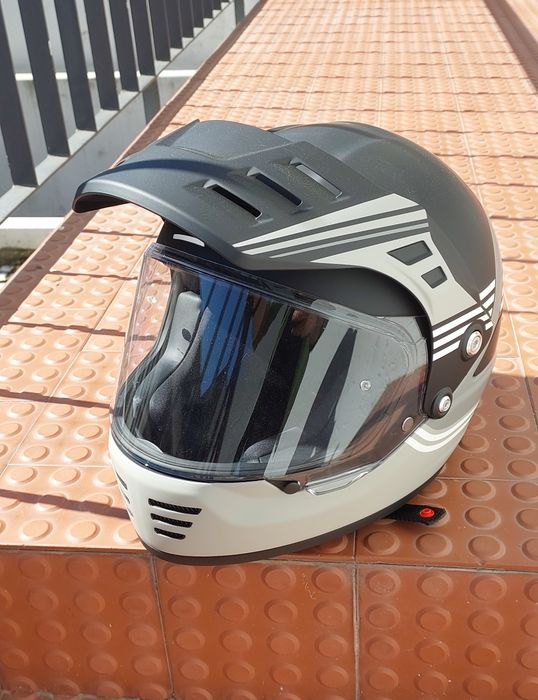 Capacete como novo