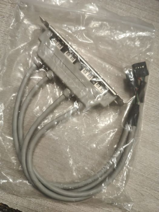 Планка розширення 4 × USB 2.0 PCI / PCI-E → 4 × USB 2.0
