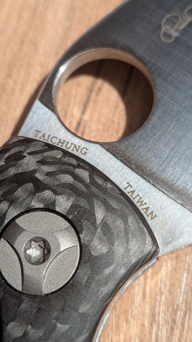 Nóż Spyderco Kapara