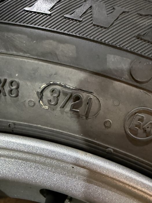 Koła Subaru Forester 16x6,5JJ ET48 oryginalne, opony zimowe 215/60R16
