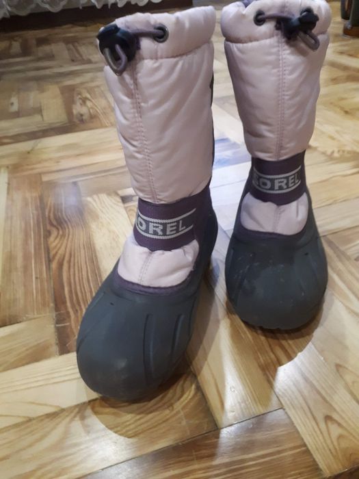 Терміки на дівчинку