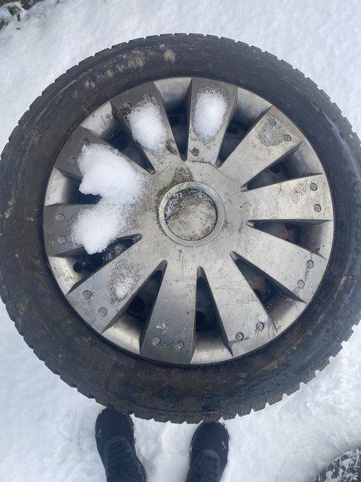 Продам зимову резину
