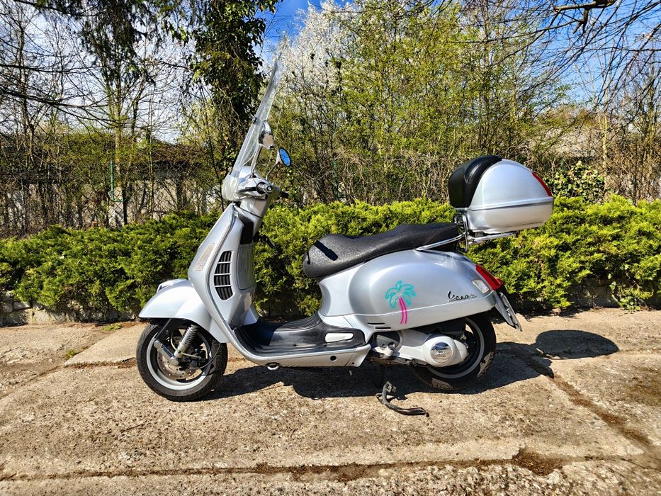 Piaggio Vespa 250/125, 2007r wtrysk, szyba, kufer ,  zarejestrowany