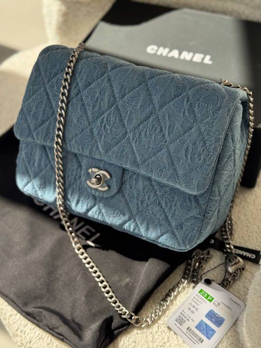 Сумка Chanel  В коробці  3900грн