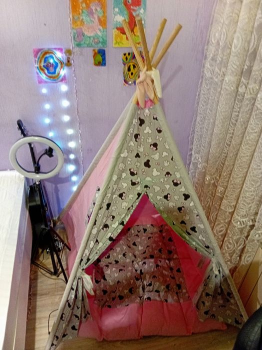 Продам виг вам палатка  детская почти новый.