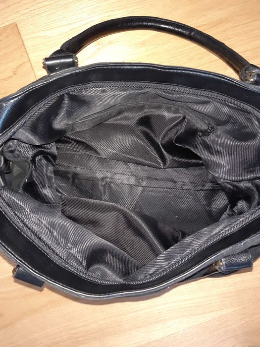 Torebka z rączkami czarna "ala" zamsz