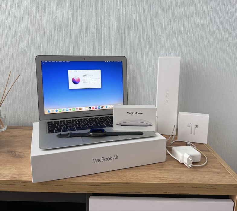Продам MacBook Air  2017 + Magic Mouse + Apple Watch 4 44mm + Airpods 1 Повні Комплекти / Чудовий стан