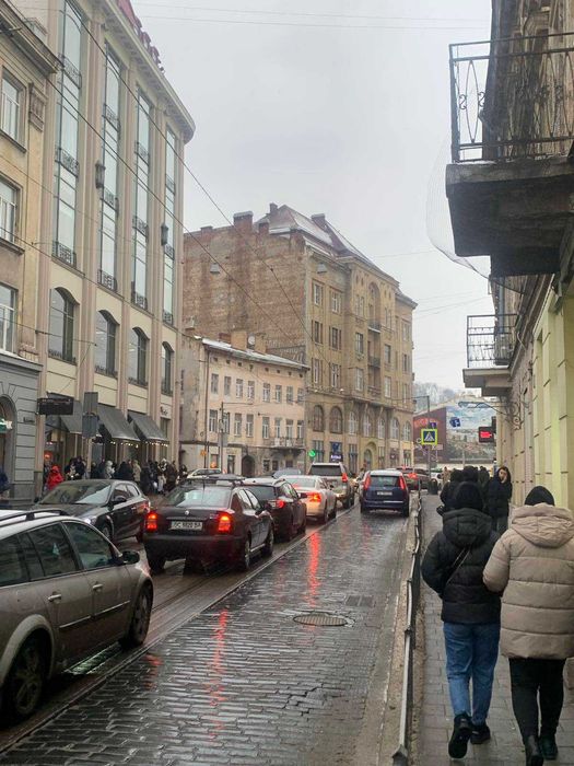 Оренда приміщення в МЕГА прохідній локації вул. Городоцька 2