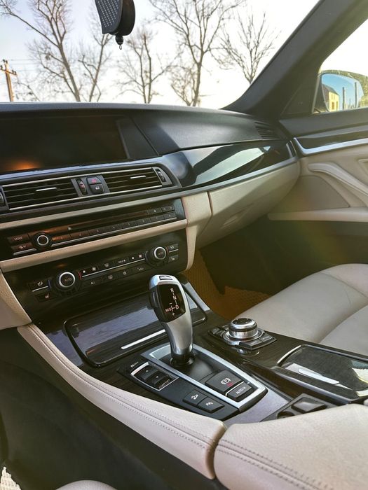 Продам !!BMW 530 D Xdrive  официал !!или обмен на недвижемость ..