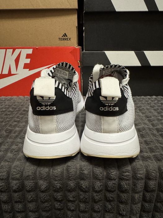 Жіночі кросівки Adidas Flashback Primeknit 37(23,5см) оригінал