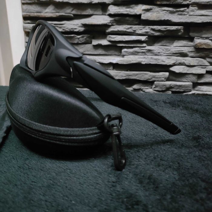 Nowe Okulary z etui przeciwsłoneczne polaryzacyjne