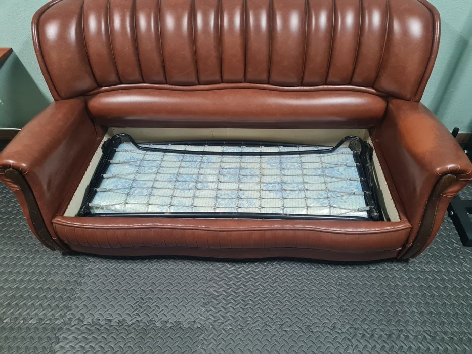 Sofá cama em excelente estado