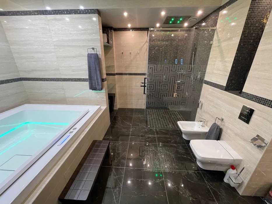 Продам элитный двухуровневый пентхаус в ЖК Источник Ботанический Сад