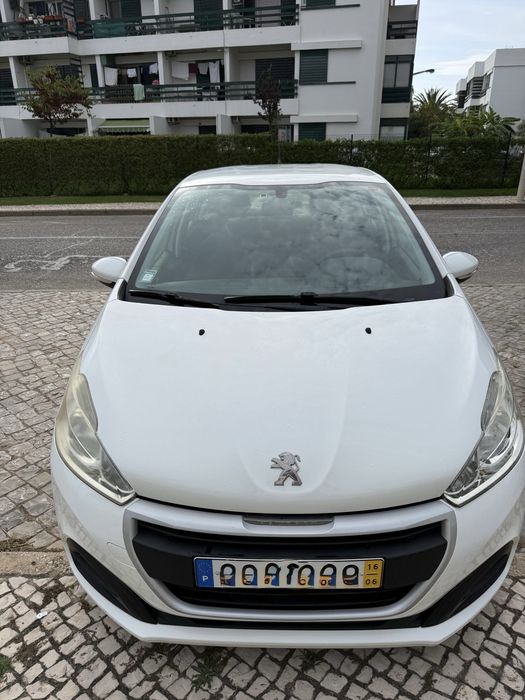 Peugeot 208 BlueHDi