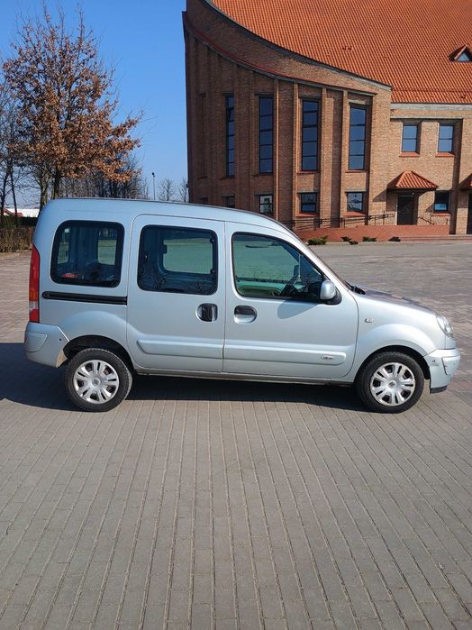 Renault Kangoo 2005r. Gaz 1.6 16 V