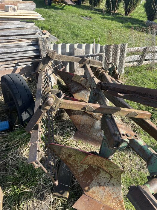 Плуг польський 3 корпусний bomet