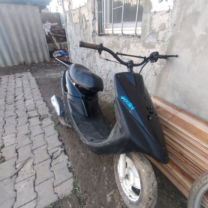 Продам ямаху зону