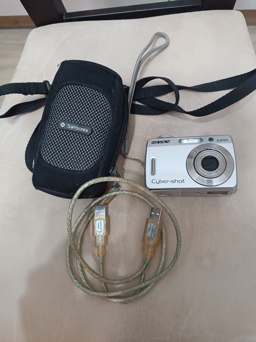 Aparat Sony Cyber-shot DSC-S500