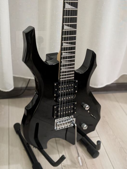 Электрогитара Irin Flame