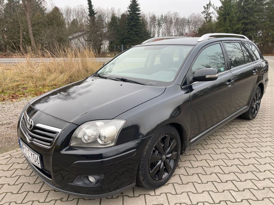 Toyota Avensis 2.0 Diesel 2007r Polift