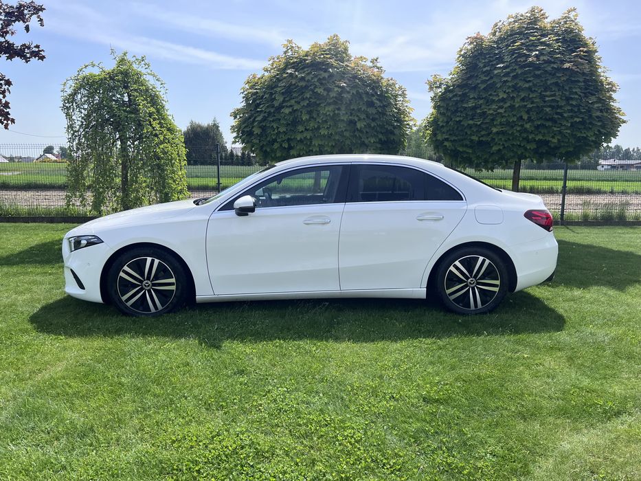 Wynajem aut osobowe dostawcze Cabrio chłodnia wypożyczalnia najem