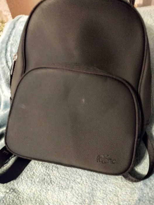 Mochila Lacoste preta