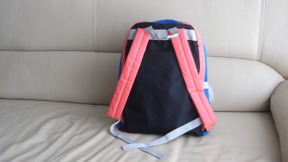 Mochila para criança muito interessante