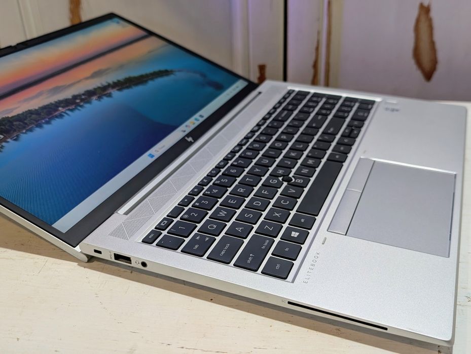 HP Elitebook 850 G7 i7-10610u