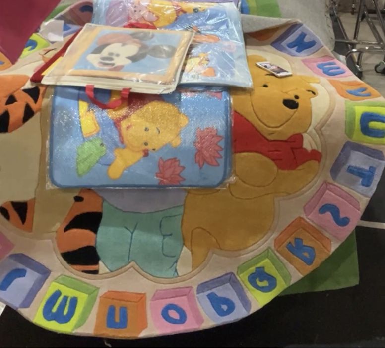 Carpete de criança do Pooh da Disney!