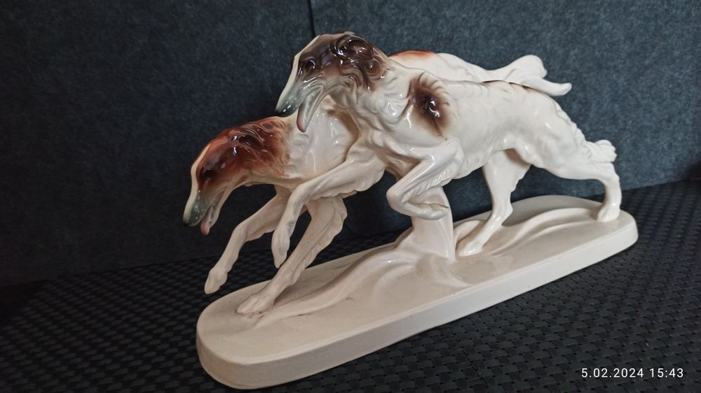 Porcelana Turyngia Hertwig Katzhutte Psy Birsoj  chart rosyjski