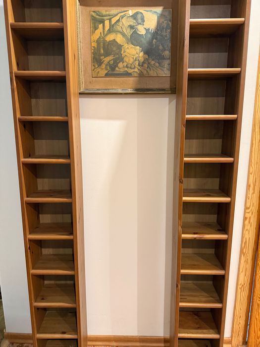 Sprzedam komplet 2 wąskich regałów IKEA LEKSVIK.