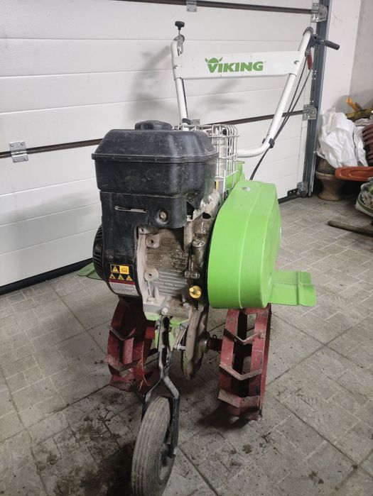 Продаємо мотоблок