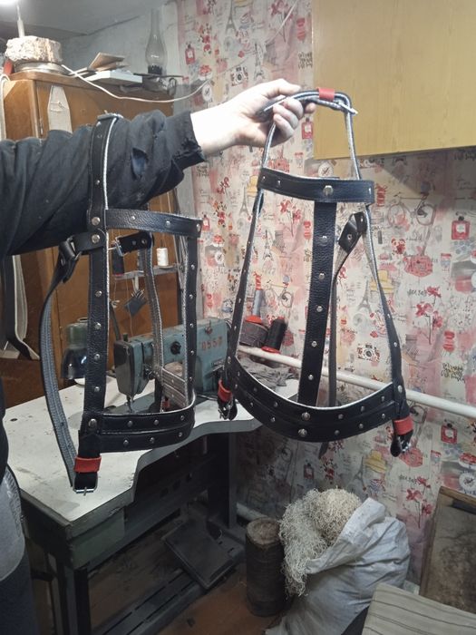 Продаються якісні німецькі шлеї,кубанкі