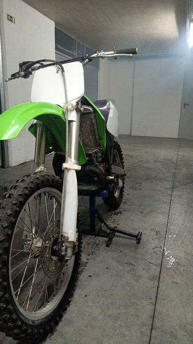 Kawasaki (KX 250  2T)