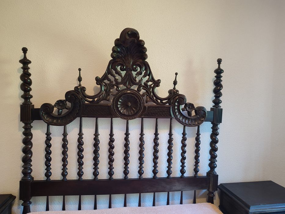 Mobília de quarto de casal séc.XVII