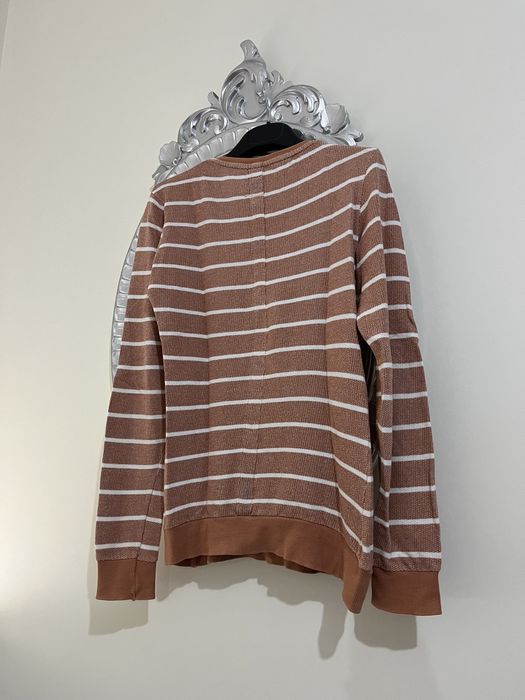 Camisola riscas brancas