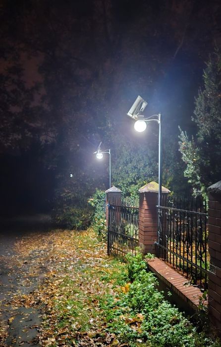 Solarne mocne lampy ogrodowe/ drogowe  kule led. solidne, aluminiowe.