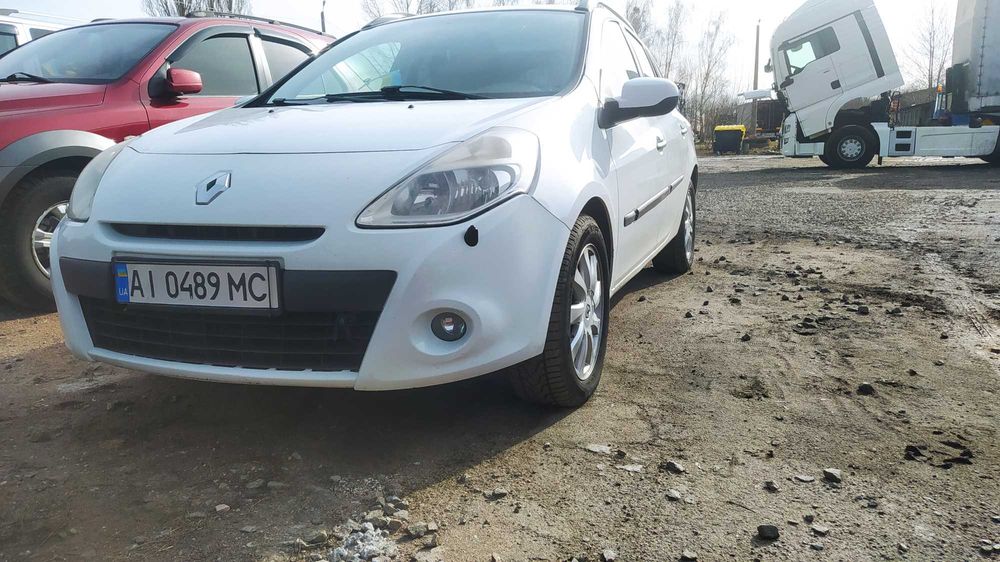 Продам Renault Clio 2012