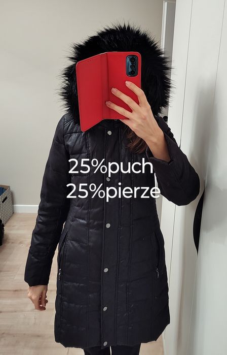 Czarna puchowa kurtka zimowa CAMAiEU S