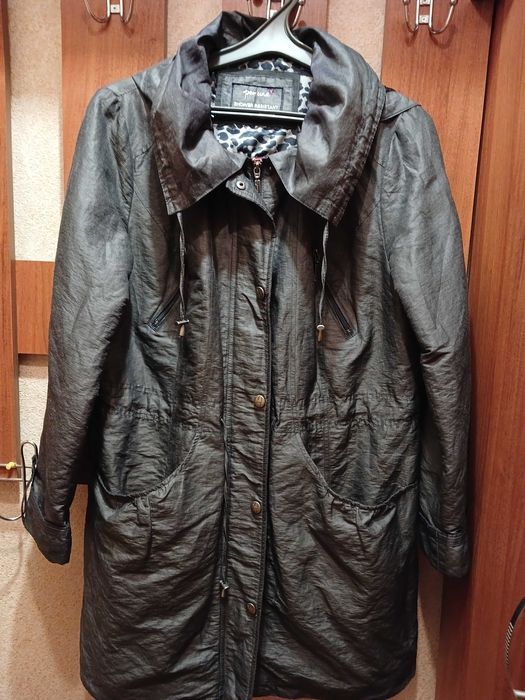 Куртка демісезонна батал
Per Una