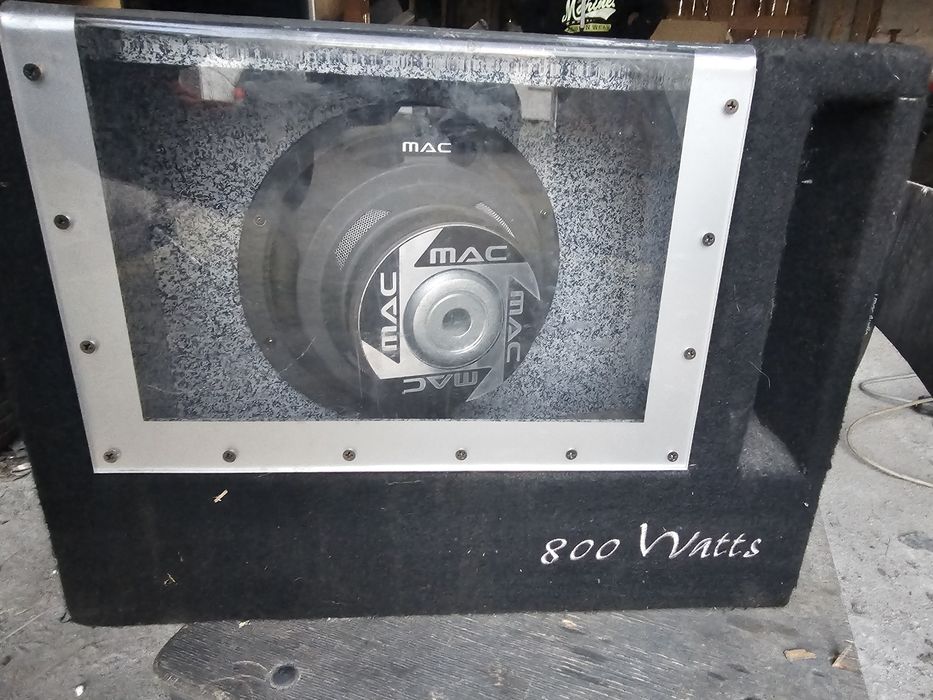 Subwoofer samochodowy