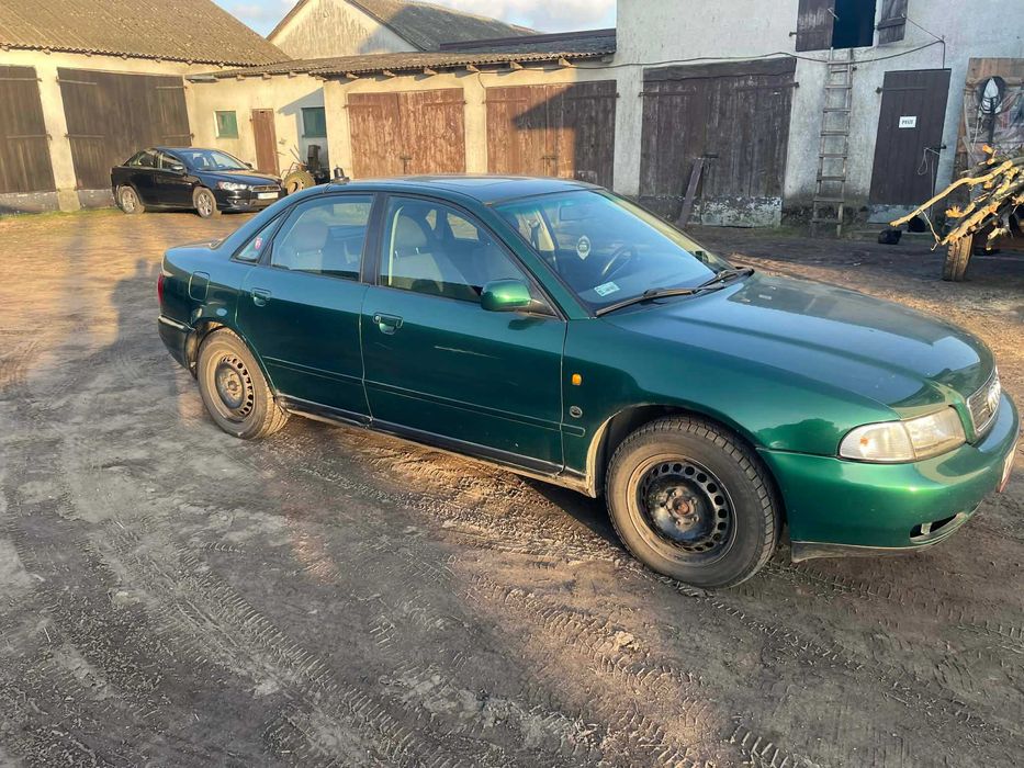 Audi A4 B6  1.6 Benzyna+gaz