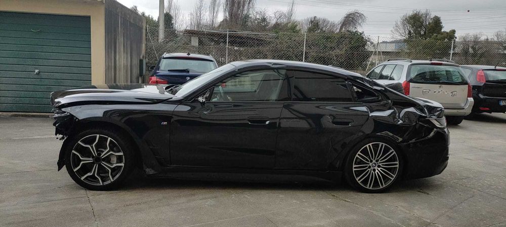 BMW i4 eDrive40 Pack M